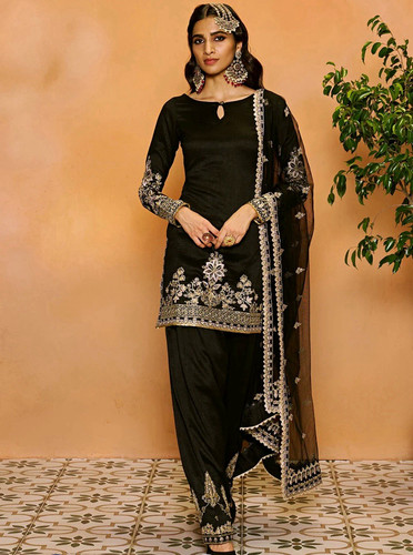 Black embroidered punjabi - black,